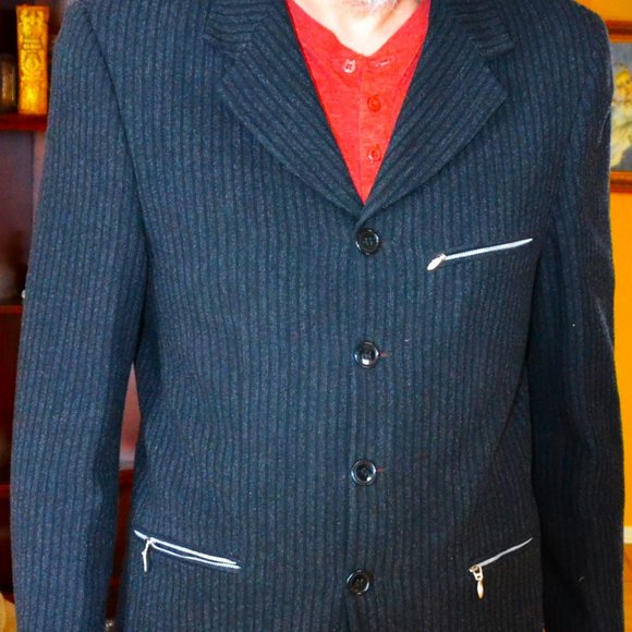 Made in Italy men's sport blazer.